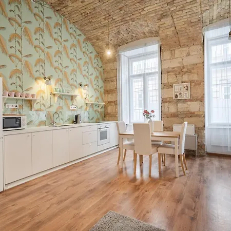 Z25- Boutique Apartments, Location. By Bqa